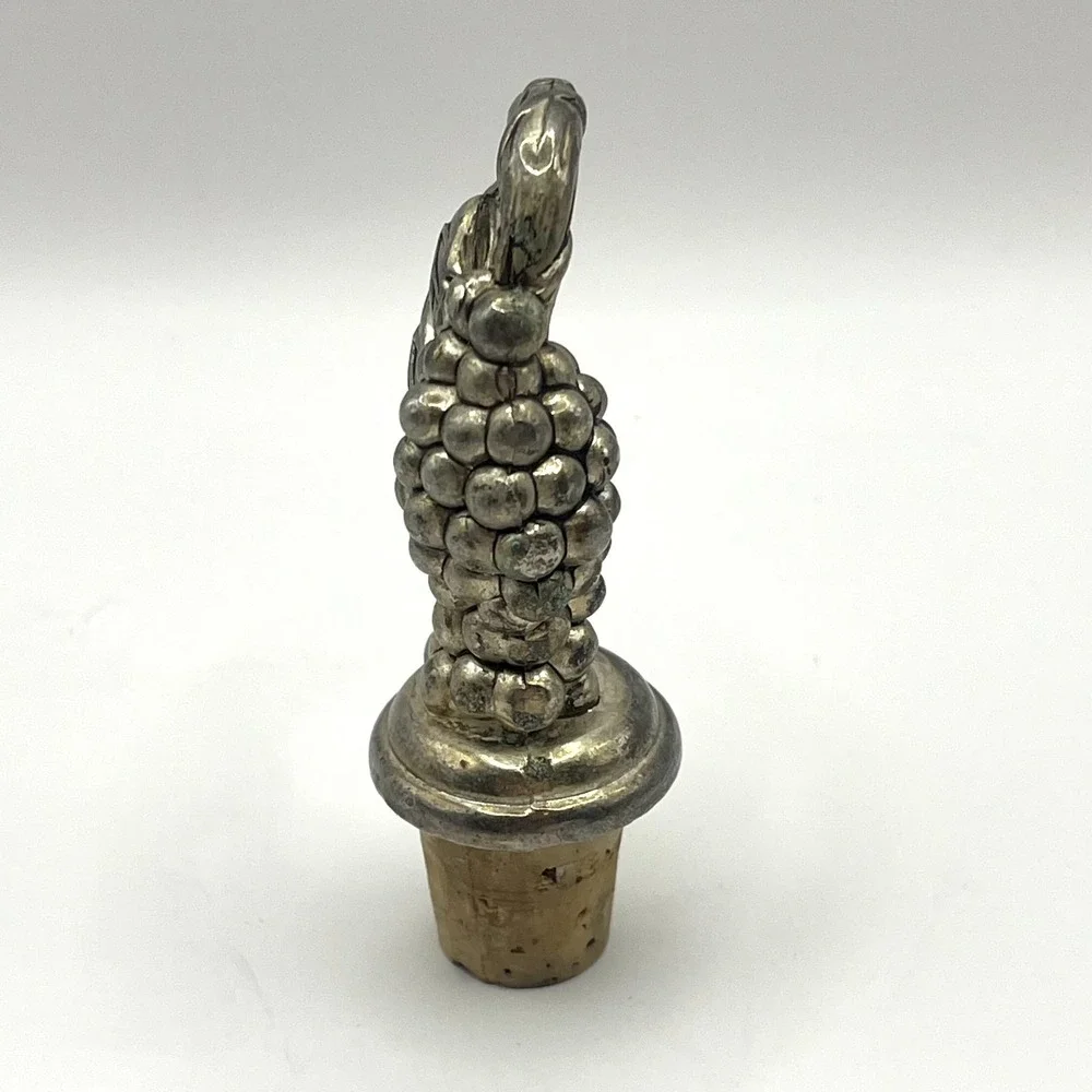 Vintage Silver Toned Grapes Heavy Metal Wine Cork Bottle Stopper Leaves‎ 3.5